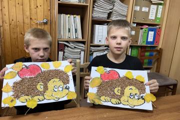 Мастер-класс «Ежик из круп»